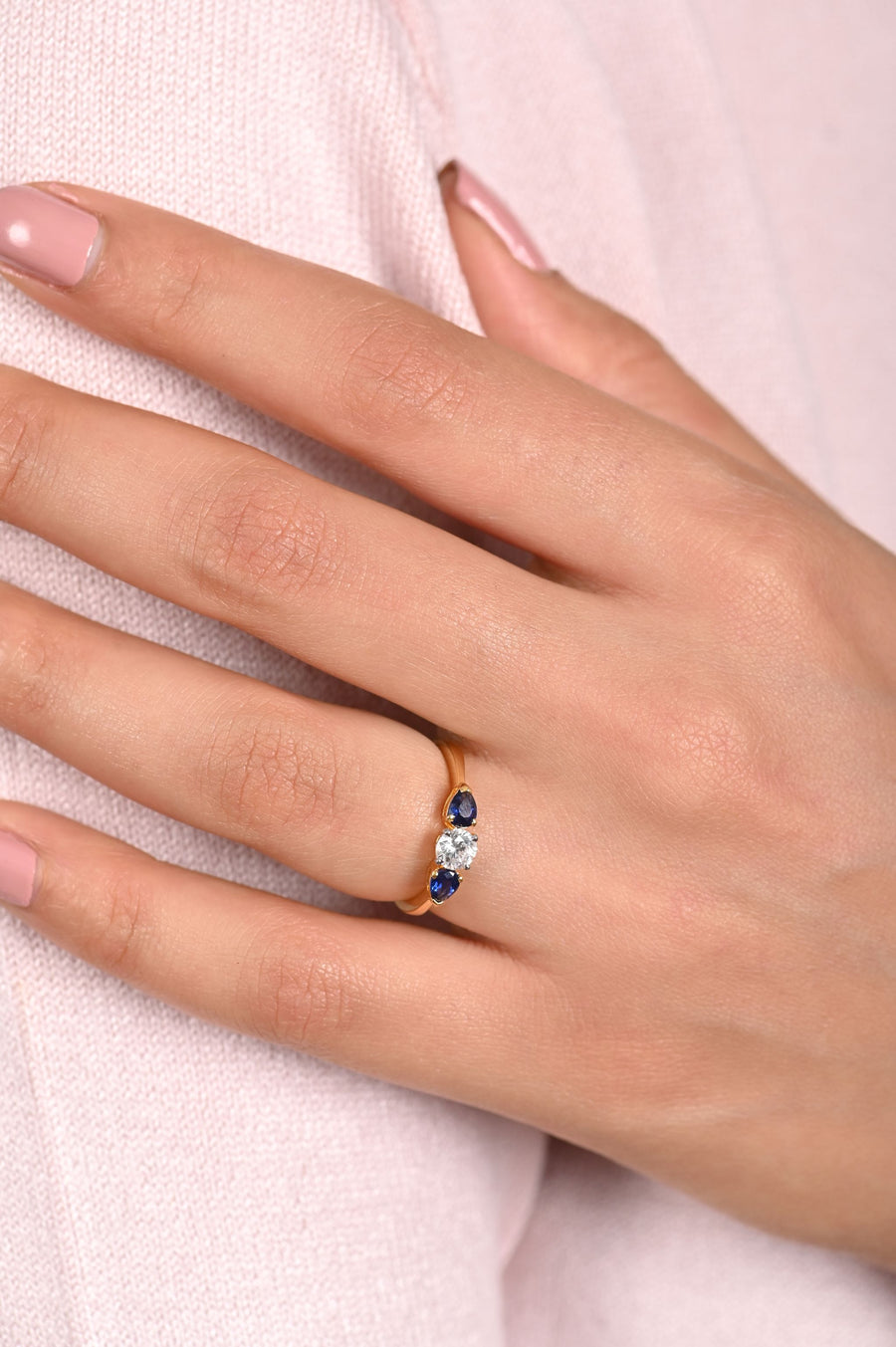 The Colour Pop of Sapphire Ring in 18K Yellow Gold
